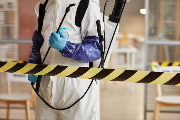 Professional Trauma Scene Cleanup technician working in Albion, IL